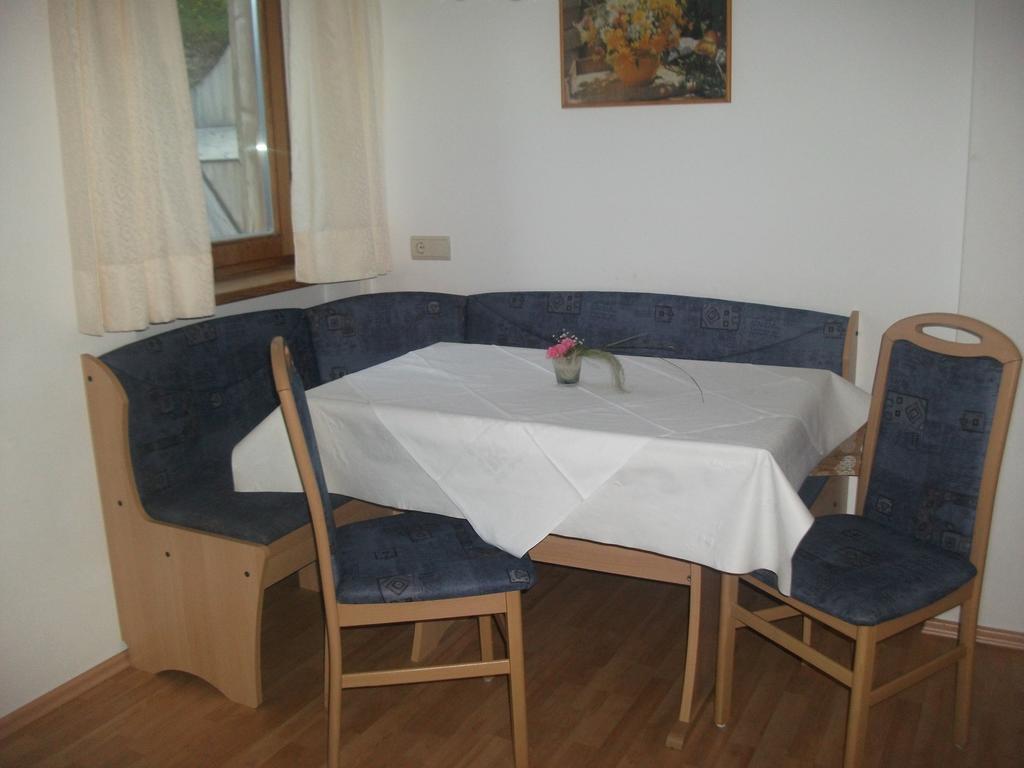 Steinerhof Apartment Dobbiaco Cameră foto